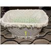 Image 1 : 1940’s Wicker Bassinet – On Wheels, Bedding Included