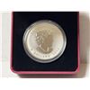 Image 3 : 2014 $5 Fine Silver Bullion Replica coin from the Royal Canadian Mint, presented in a red display ca