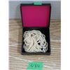 Image 3 : 7 Strane Pearl Necklace (Stamp)