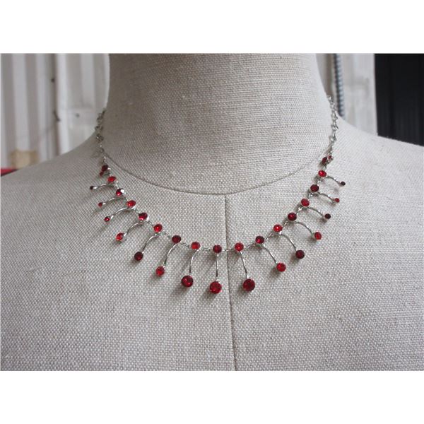 9 Inch Silver Tone Necklace