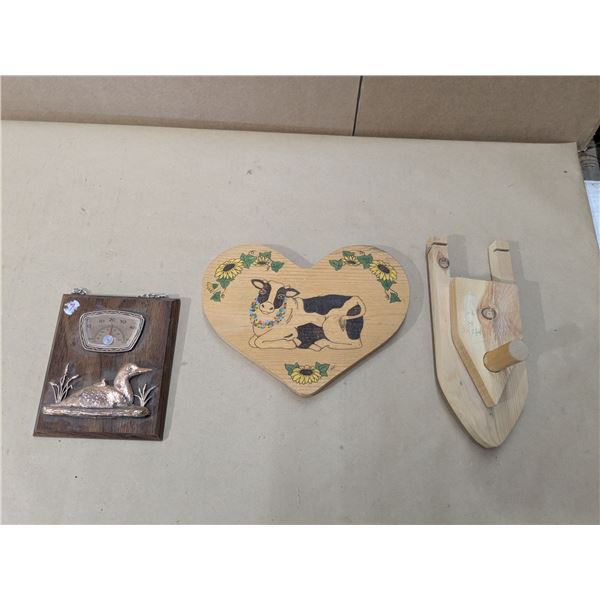 wood décor