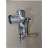 Image 1 : meat grinder