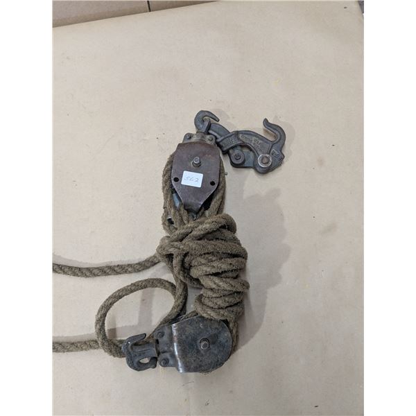 vintage block and tackle, pulleys with rope