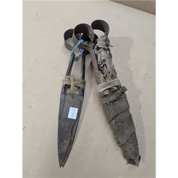 vintage sheep hand shears