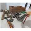 Image 4 : Lot of Cobbler Shoe Repair In Original Wooden box