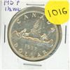 Image 1 : 1957 Canada Silver Dollar - 1 1/2 W.L.