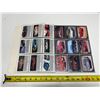 Image 4 : 1991 "Vette-Set" inaugural edition collector card set featuring various Chevrolet Corvette models.