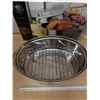 Image 4 : Whole Home Gourmet stainless steel oval roasting pan high dome 18 inch dome