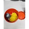 Image 3 : Fluke Anchor, Marine Safety Kit, Fishing Reel