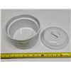 Image 12 : 9-Pc CorningWare, Beaumark, Pyrex, etc. Ceramic Bakeware Lot