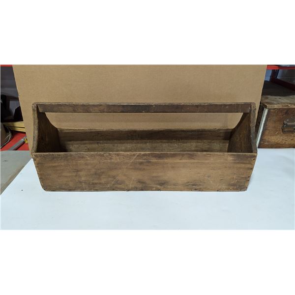 VTG Wood Tool Box