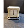 Image 13 : Vintage Household Items Lot