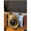 Image 3 : Braun Paxette Camera with Case