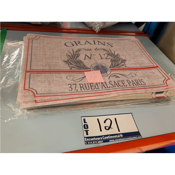 LOT DE 45+ NAPPERONS ASSORTIS