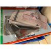 Image 2 : LOT DE 45+ NAPPERONS ASSORTIS