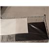 Image 2 : PAQUET DE 12 NAPPERONS NOIRS ET BEIGES