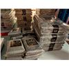 Image 1 : LOT DE 12 PAQUETS DE SERVIETTES EN TISSU ET 4 NAPPES 70 PO X 126 PO