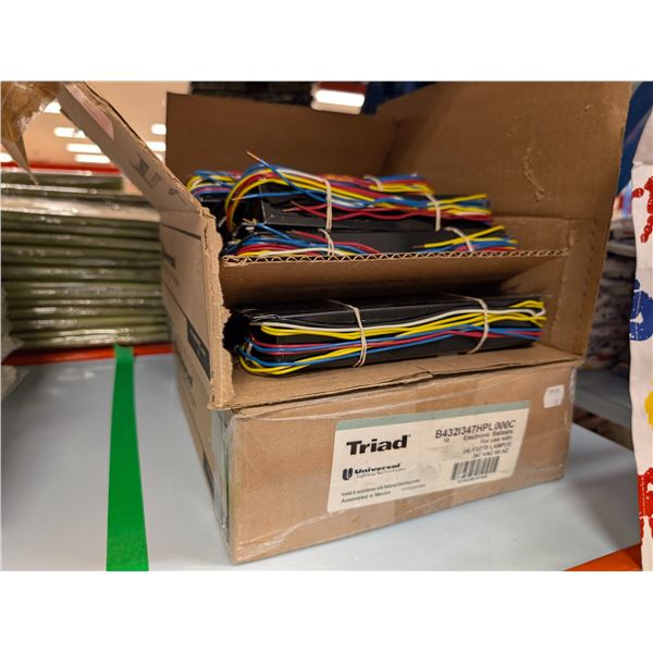 LOT DE 20 BALLASTS ÉLECTRONIQUES TRIAD B432I347HPL000C