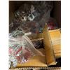 Image 4 : LOT DE 250+ RONDS DE SERVIETTE ASSORTIS