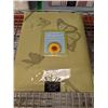 Image 1 : NAPPE EN POLYESTER JACQUARD 60 PO X 84 PO (PAPILLONS VERTS)