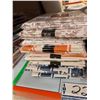 Image 2 : LOT DE 28 NAPPES ASSORTIES
