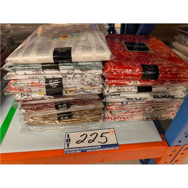 LOT DE 20 NAPPES ASSORTIES