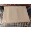 Image 1 : NAPPE 54 PO X 84 PO (CRÈME)