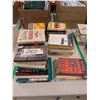 Image 1 : LOT DE 50 LIVRES ANGLAIS ASSORTIS