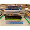Image 2 : LOT DE 50 LIVRES ANGLAIS ASSORTIS