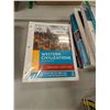 Image 8 : LOT DE 50 MANUELS SCOLAIRES ANGLAIS ASSORTIS