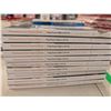 Image 2 : LOT DE 50 LIVRES ANGLAIS ASSORTIS
