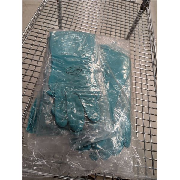 BOÎTE DE 120 GANTS EN NITRILE VERT DOUBLÉS FLOQUÉS TAILLE 8