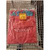 Image 1 : ENSEMBLE DE JARDINAGE ADULTE (TABLIER, CHAPEAU, GANTS) ROUGE ET VERT