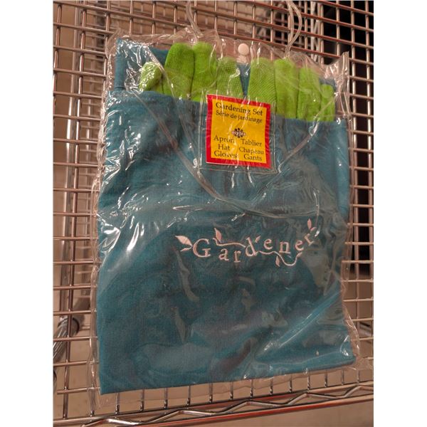 ENSEMBLE DE JARDINAGE ADULTE (TABLIER, CHAPEAU, GANTS) VERT ET VERT PÂLE