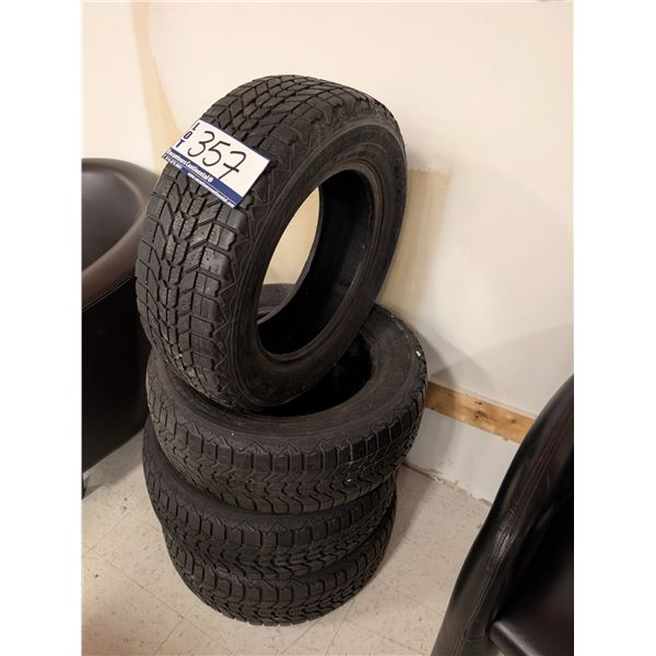 PNEU WINTERFORCE 185/65R14 86S USAGÉ