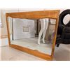 Image 1 : MIROIR À CADRE DE BOIS 47 PO X 35 PO