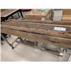 Image 4 : LOT DE 3 TABLES RUSTIQUES AVEC TABOURETS