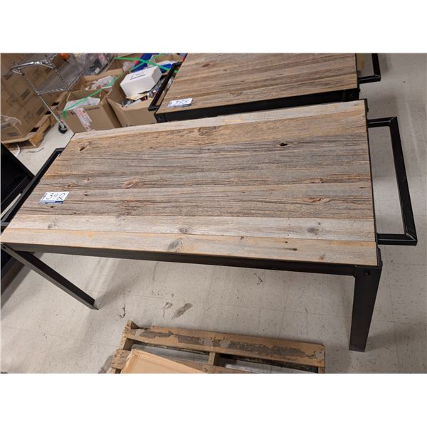 TABLE À DESSUS EN BOIS ET STRUCTURE MÉTALLIQUE 5 PI X 30 PO