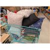Image 2 : LOT DE 14 COUSSINS ASSORTIS