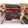 Image 3 : LOT DE +/- 50 LIVRES ANGLAIS ASSORTIS