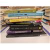 Image 3 : LOT DE +/- 50 LIVRES ANGLAIS ASSORTIS