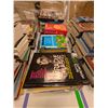 Image 1 : LOT DE +/- 50 LIVRES ANGLAIS ASSORTIS