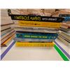Image 2 : LOT DE +/- 50 LIVRES ANGLAIS ASSORTIS