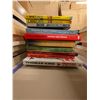 Image 5 : LOT DE +/- 50 LIVRES ANGLAIS ASSORTIS