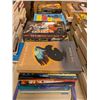 Image 1 : LOT DE +/- 50 LIVRES ANGLAIS ASSORTIS