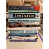 Image 2 : LOT DE +/- 50 LIVRES ANGLAIS ASSORTIS