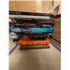 Image 4 : LOT DE +/- 50 LIVRES ANGLAIS ASSORTIS