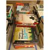 Image 1 : LOT DE +/- 50 LIVRES ANGLAIS ASSORTIS