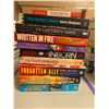 Image 2 : LOT DE +/- 50 LIVRES ANGLAIS ASSORTIS