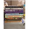 Image 2 : LOT DE +/- 50 LIVRES ANGLAIS ASSORTIS